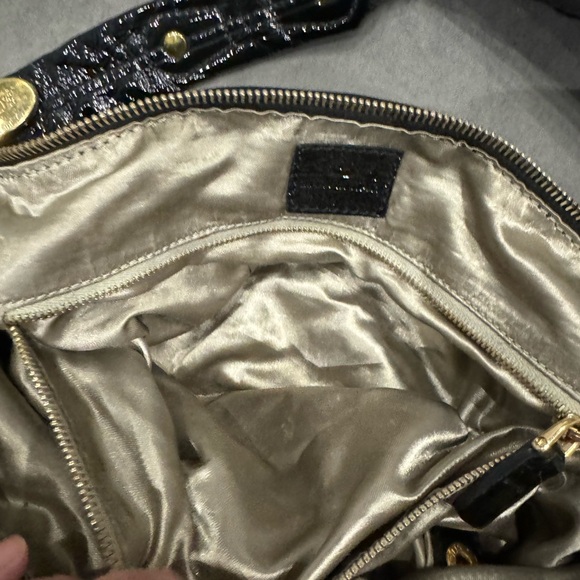 Tod’s Pashmy Diaper Bag- Black - Picture 15 of 16